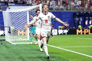 8000万欧买进！世体：戈登身价上涨，有可能成为下一位亿元先生